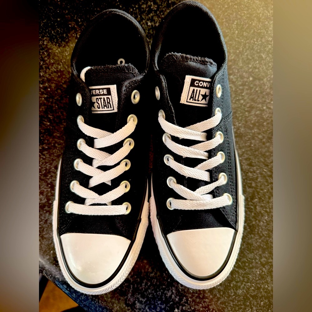 Converse Unisex Black and White Chuck Taylor Sneakers